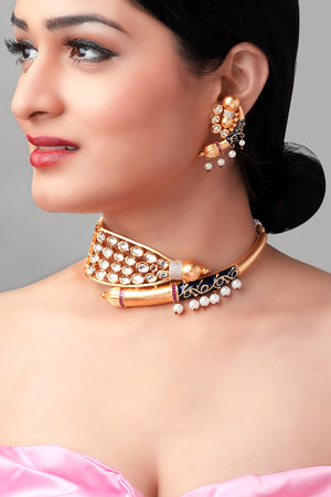 Gold Studded Jewellery Set with American Diamonds