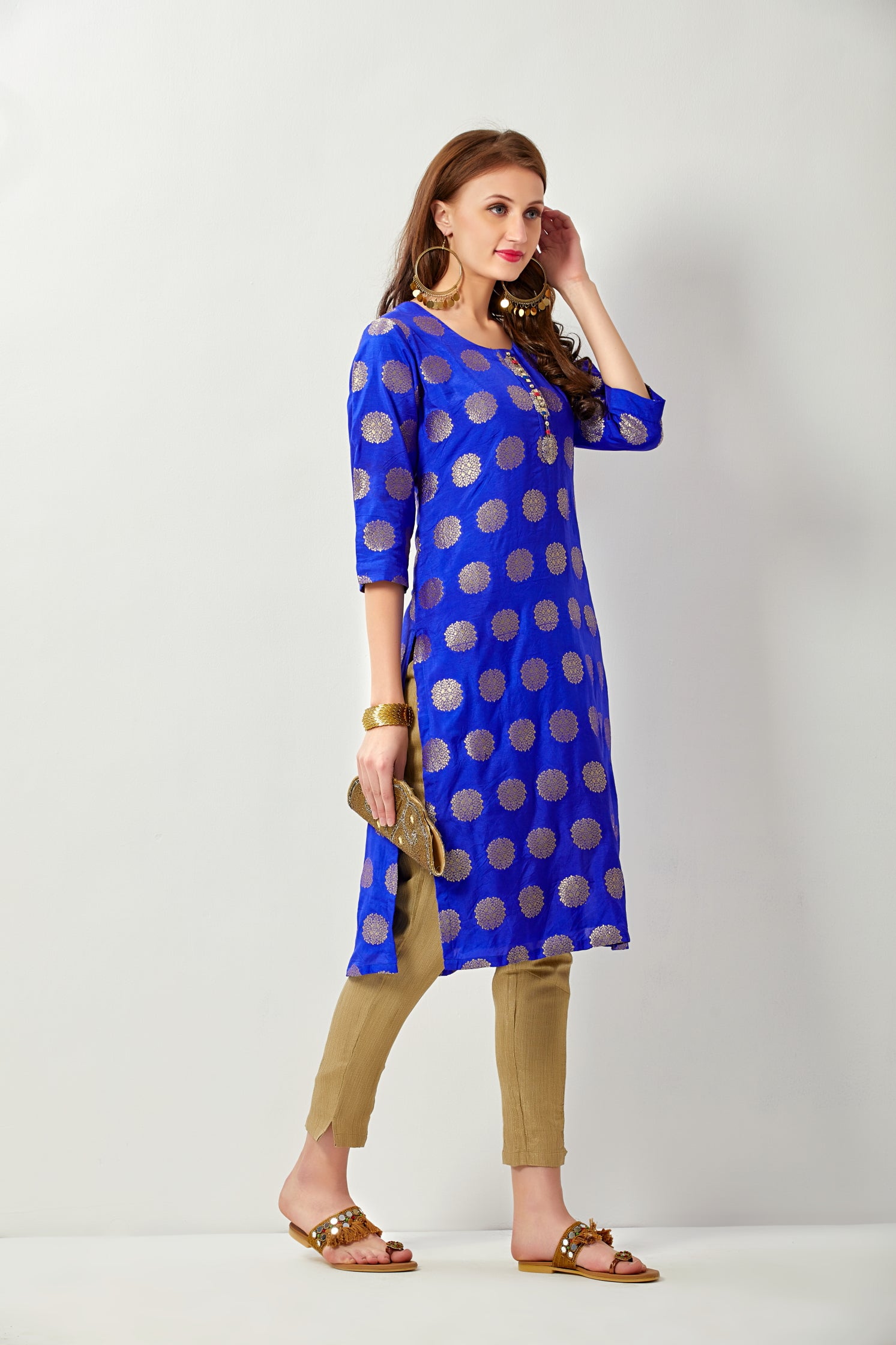 Various Colors Are Available Printed Design Ladies Kurti at Best Price in  Agra  Royal Dresses
