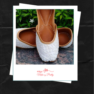 White Embroidered Jutti