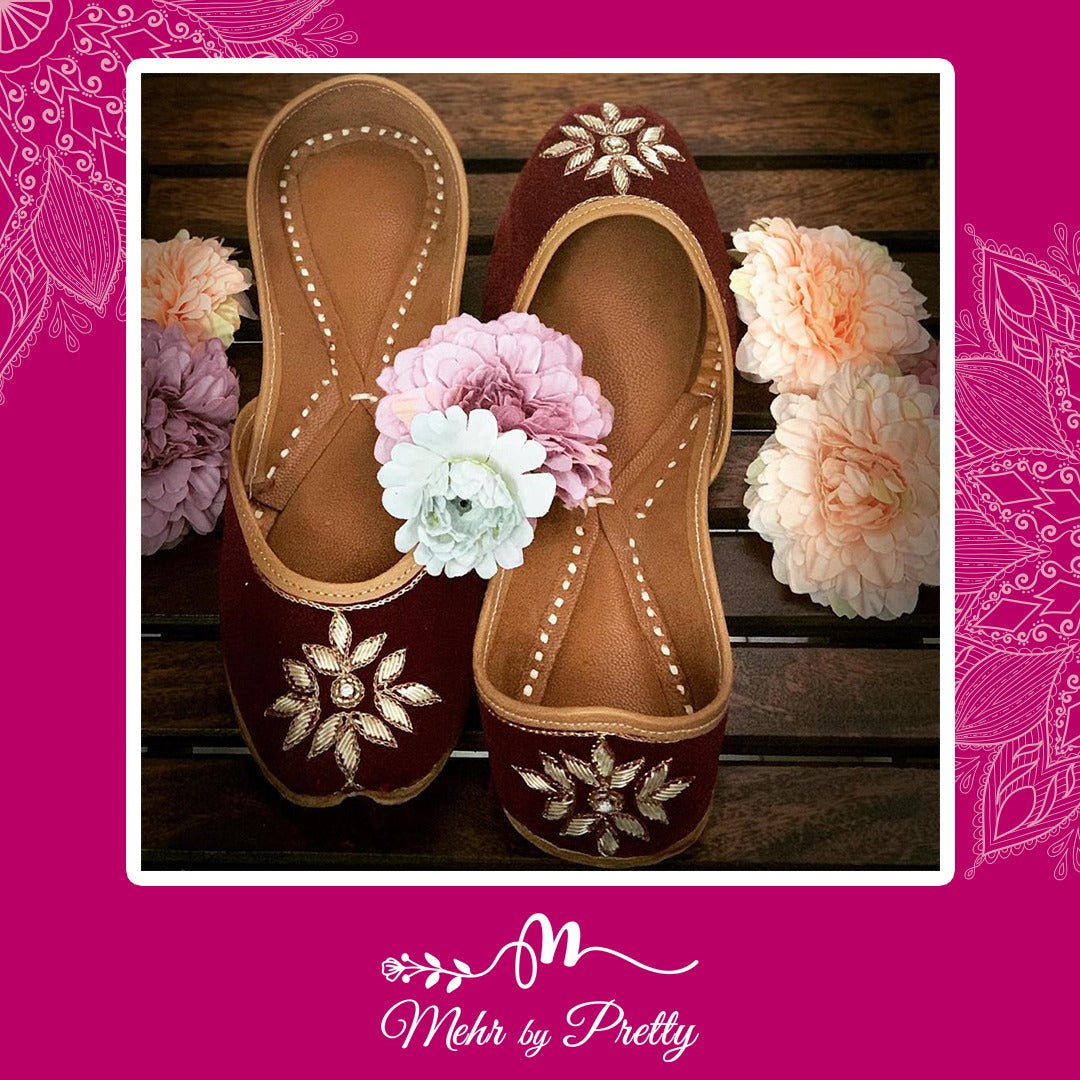 Maroon with Golden Embroidery Jutti